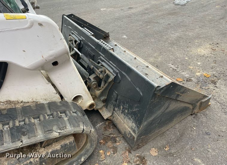 image for item DP0080 2021 Bobcat T66 R Series  tracked skid steer loader