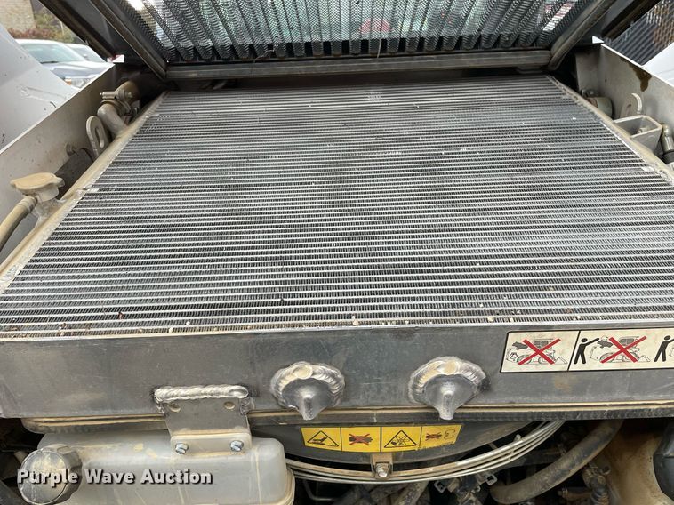 image for item DP0080 2021 Bobcat T66 R Series  tracked skid steer loader