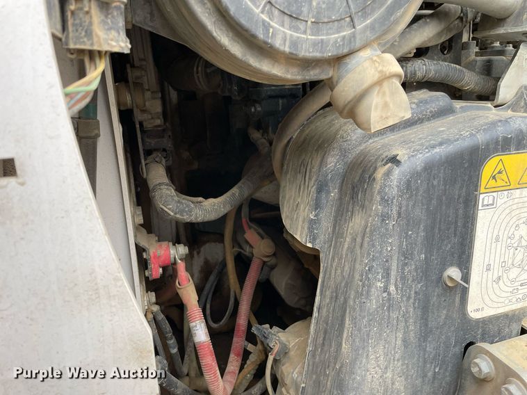 image for item DP0080 2021 Bobcat T66 R Series  tracked skid steer loader