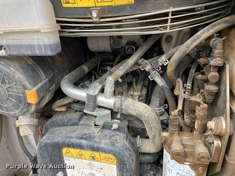 image for item DP0080 2021 Bobcat T66 R Series  tracked skid steer loader