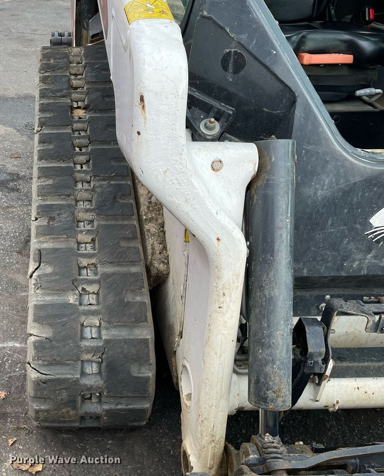 image for item DP0080 2021 Bobcat T66 R Series  tracked skid steer loader