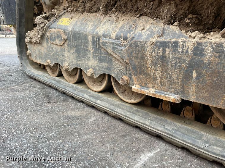 image for item DP0080 2021 Bobcat T66 R Series  tracked skid steer loader