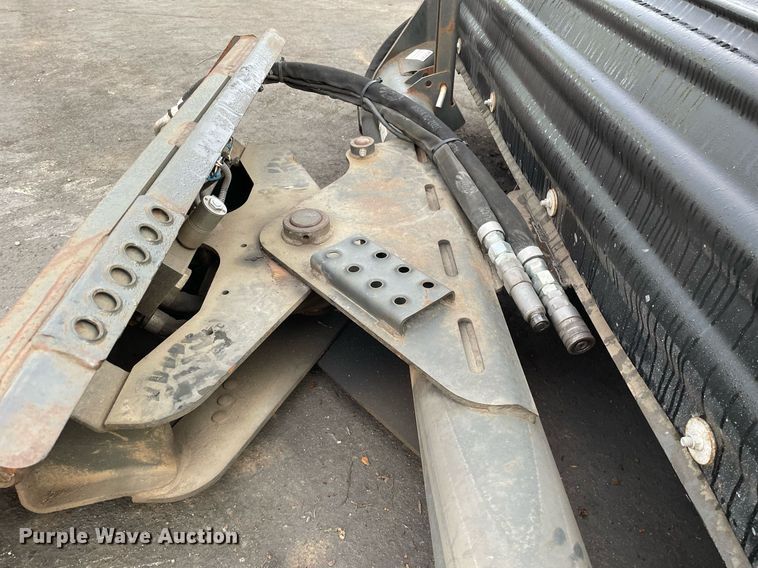 image for item DP0082 2017 Bobcat  skid steer broom