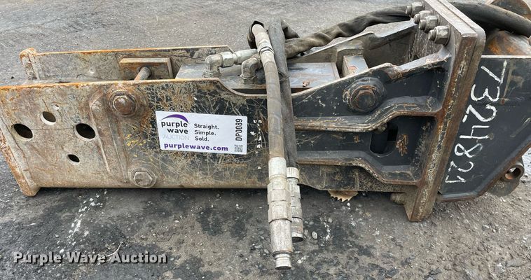 image for item DP0089 2021 Bobcat NB160  breaker