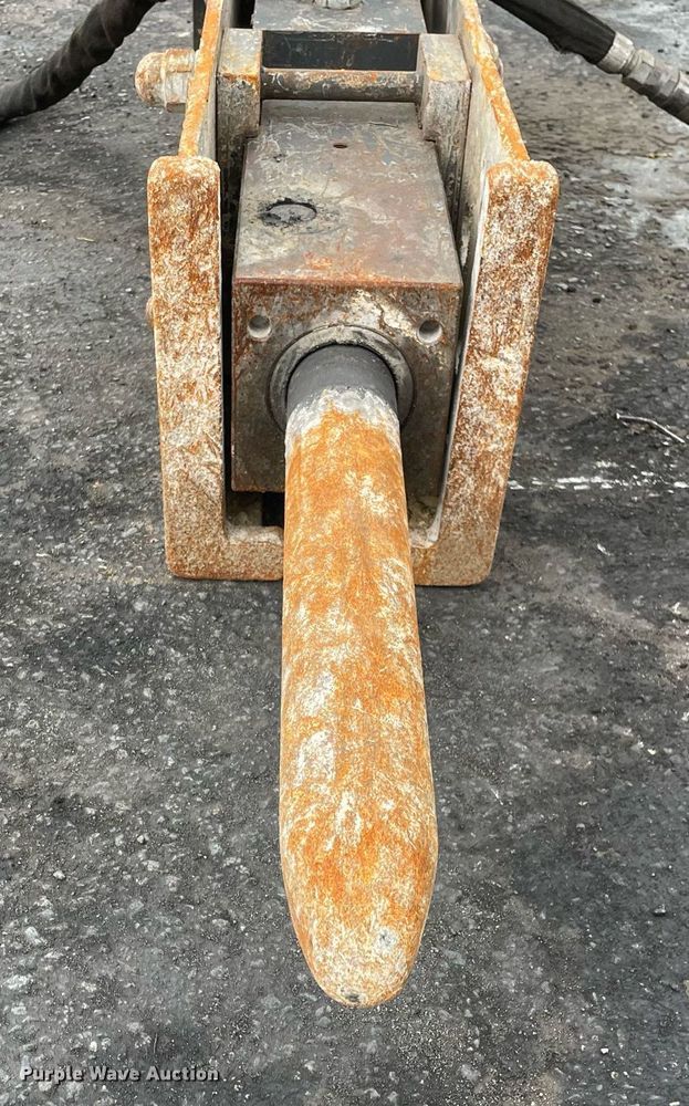 image for item DP0089 2021 Bobcat NB160  breaker