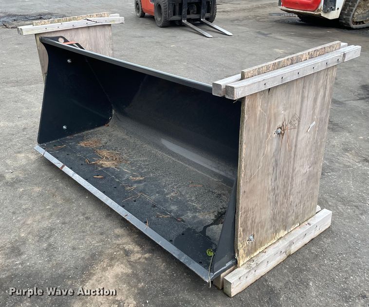 image for item DP0093 Bobcat   75" W skid steer bucket
