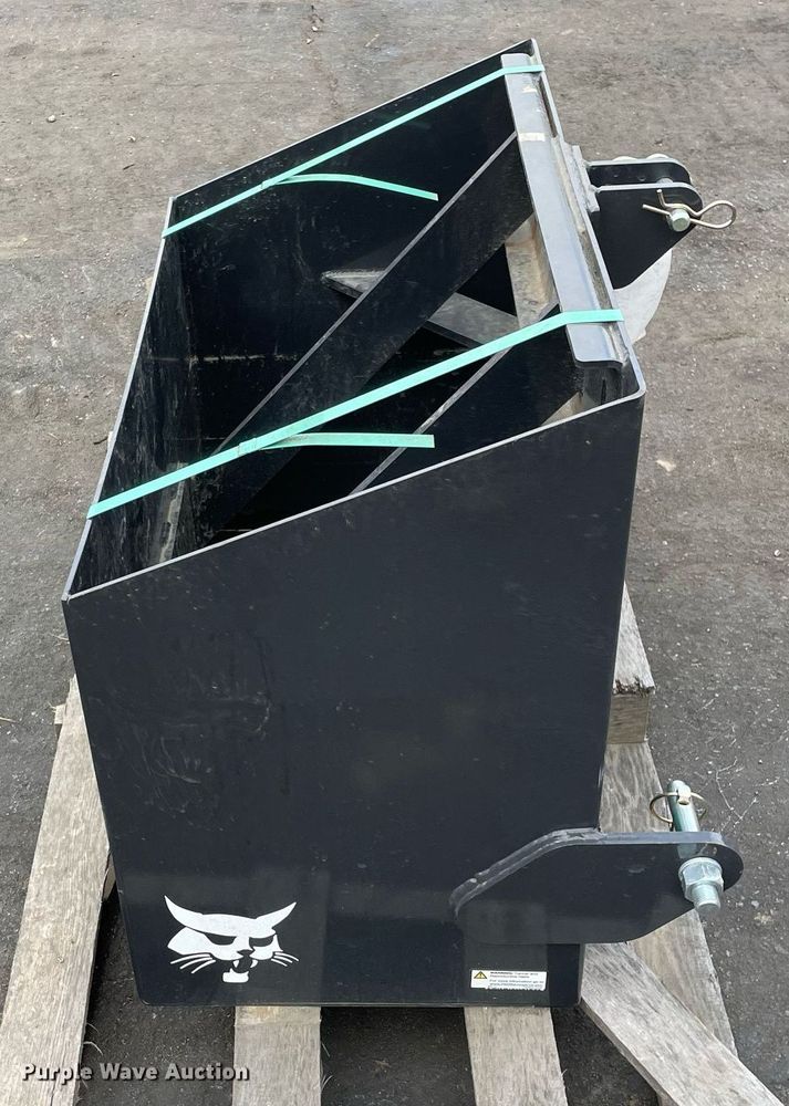image for item DP0095 Bobcat  rear ballast box