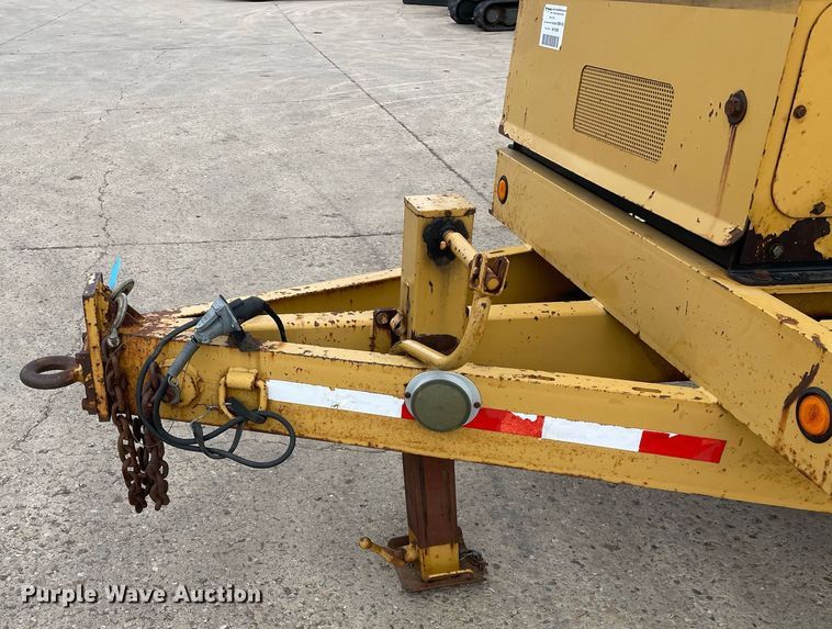 image for item DP0104 2001 Vermeer E900  vacuum excavator