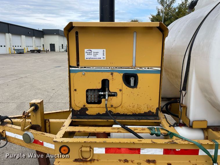 image for item DP0104 2001 Vermeer E900  vacuum excavator