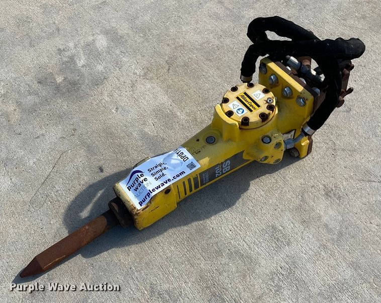 image for item DP0114 2016 Atlas Copco SB102  breaker