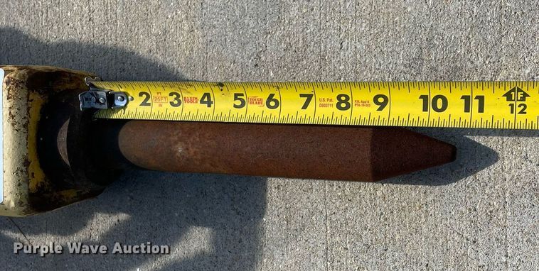 image for item DP0114 2016 Atlas Copco SB102  breaker