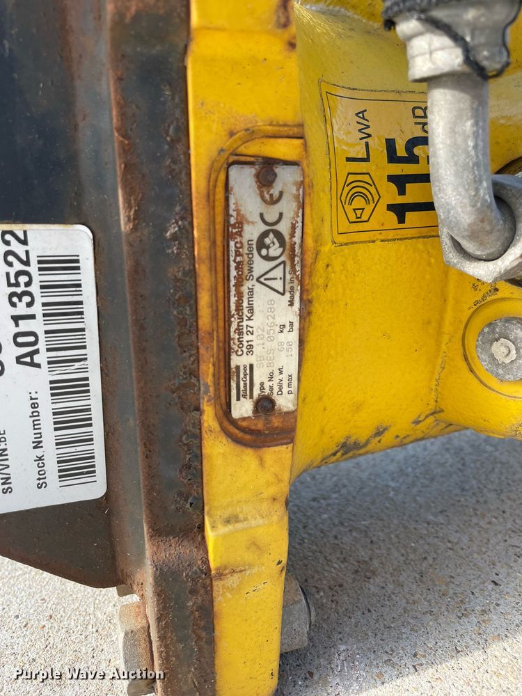 image for item DP0114 2016 Atlas Copco SB102  breaker