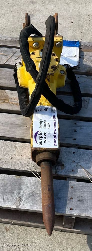 image for item DP0116 Atlas Copco SB102  breaker