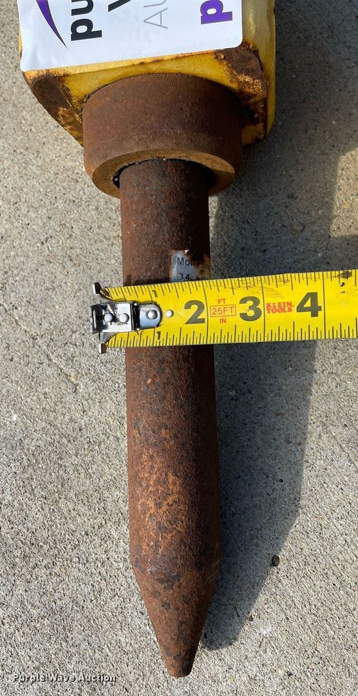 image for item DP0117 Atlas Copco SB102  breaker