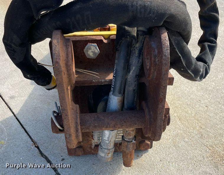 image for item DP0117 Atlas Copco SB102  breaker