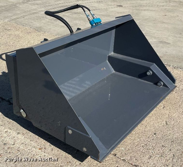image for item DP0118 2020 Vermeer  compact utility loader bucket