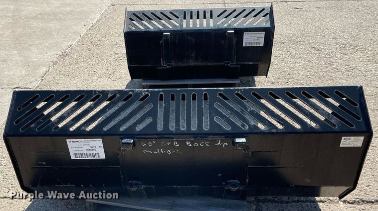 image for item DP0120 (2) Berlon buckets