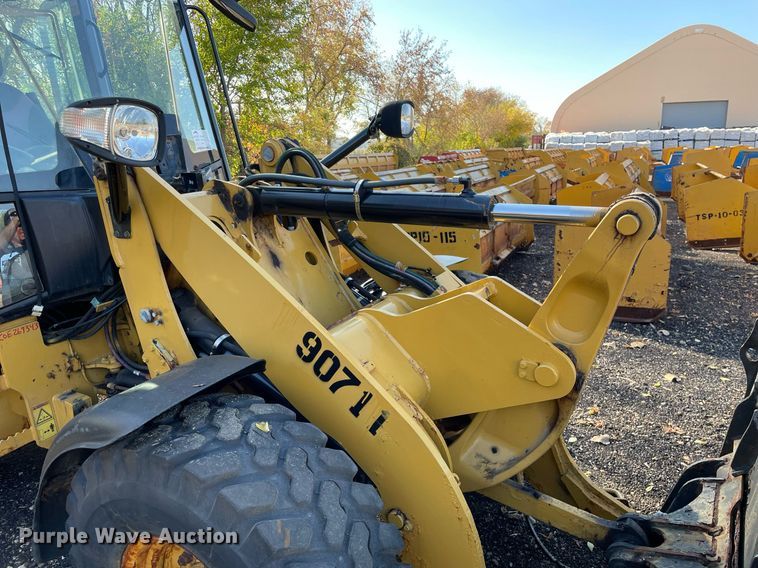 image for item DP0193 2014 Caterpillar 907H2  wheel loader