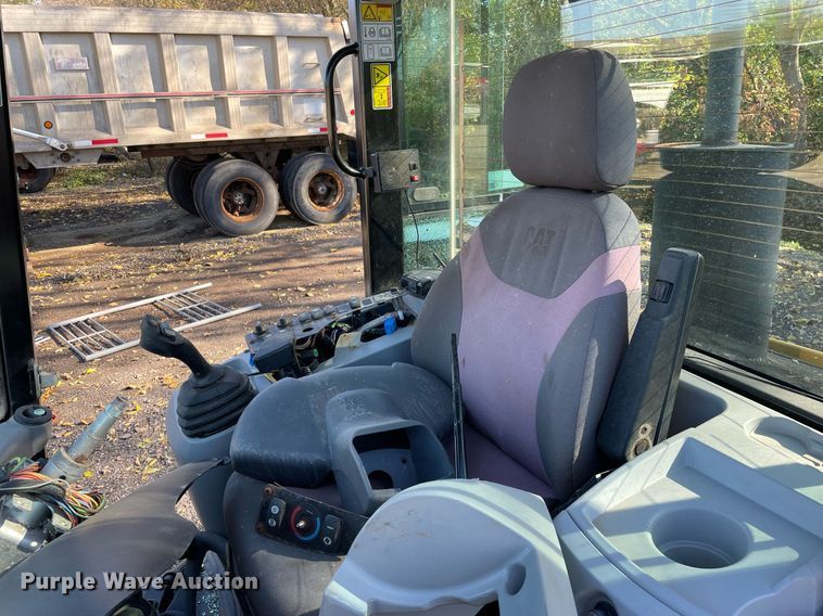 image for item DP0193 2014 Caterpillar 907H2  wheel loader