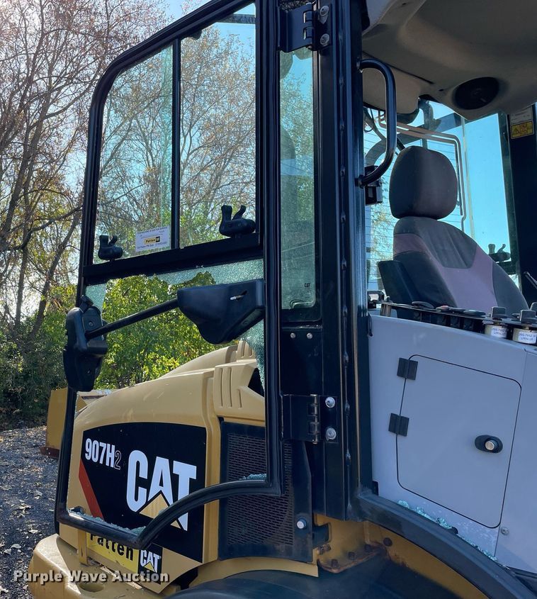 image for item DP0193 2014 Caterpillar 907H2  wheel loader