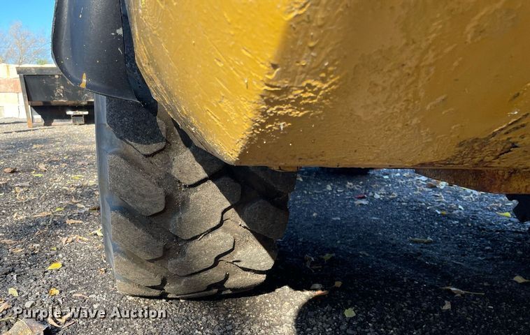 image for item DP0193 2014 Caterpillar 907H2  wheel loader