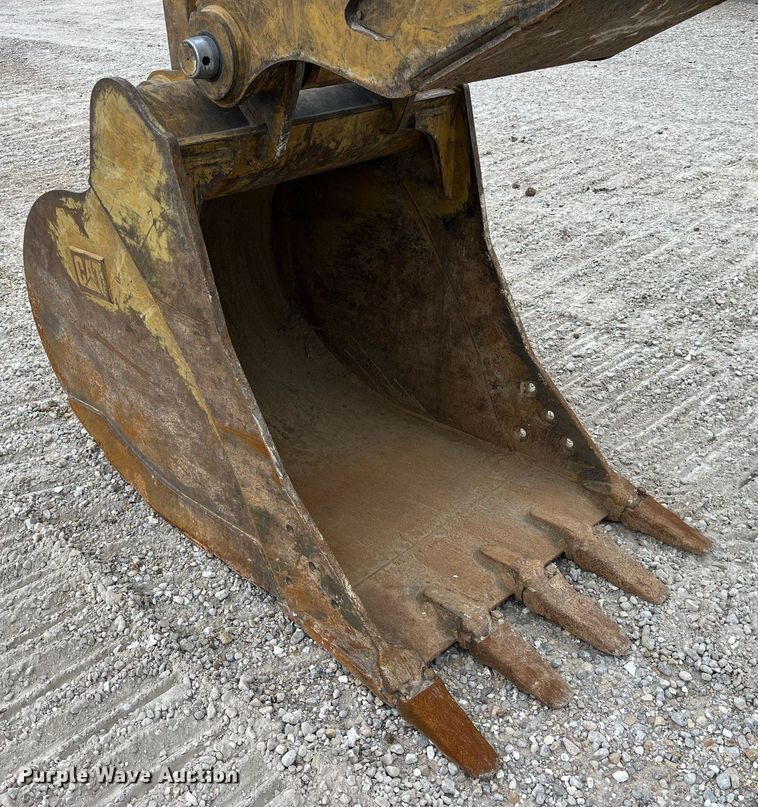 image for item DP2115 2021 Caterpillar 320GC  excavator