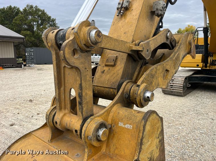 image for item DP2115 2021 Caterpillar 320GC  excavator
