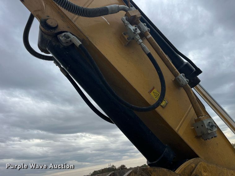 image for item DP2115 2021 Caterpillar 320GC  excavator