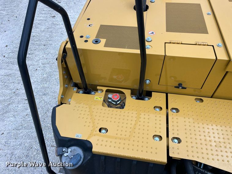 image for item DP2115 2021 Caterpillar 320GC  excavator