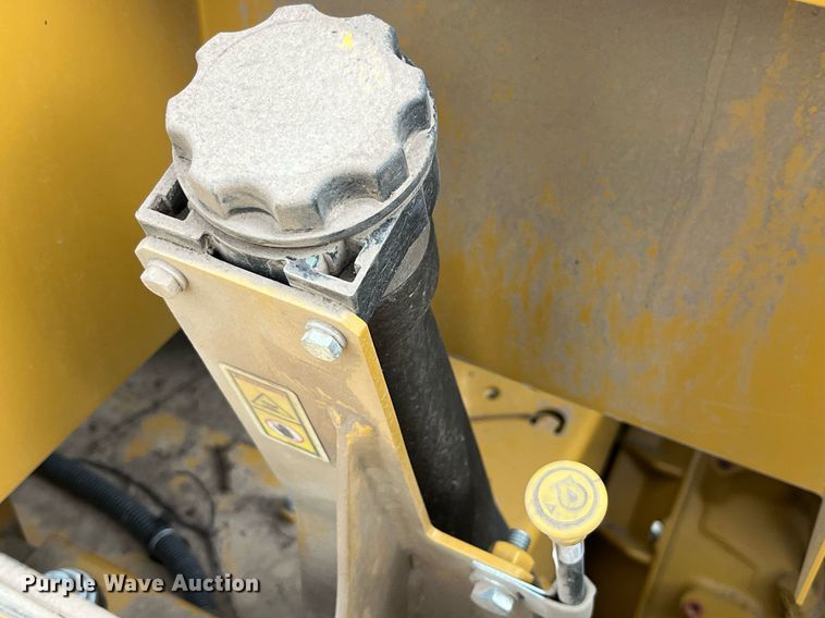 image for item DP2115 2021 Caterpillar 320GC  excavator