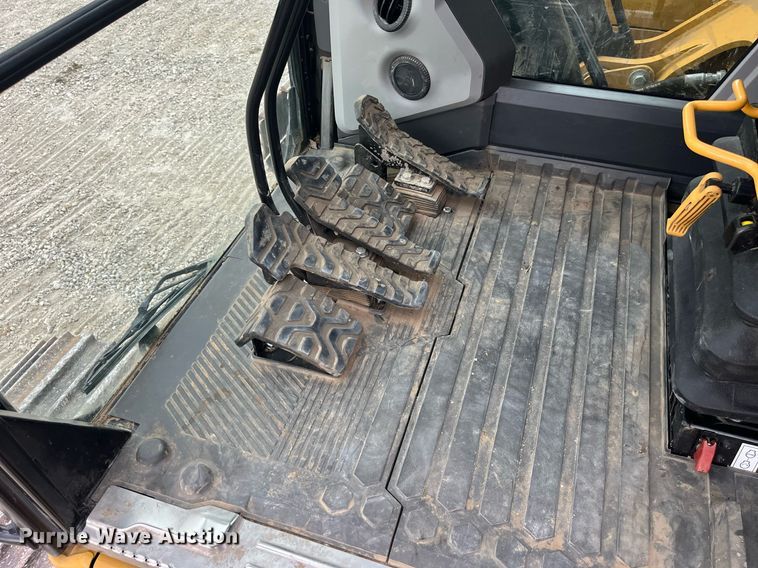 image for item DP2115 2021 Caterpillar 320GC  excavator