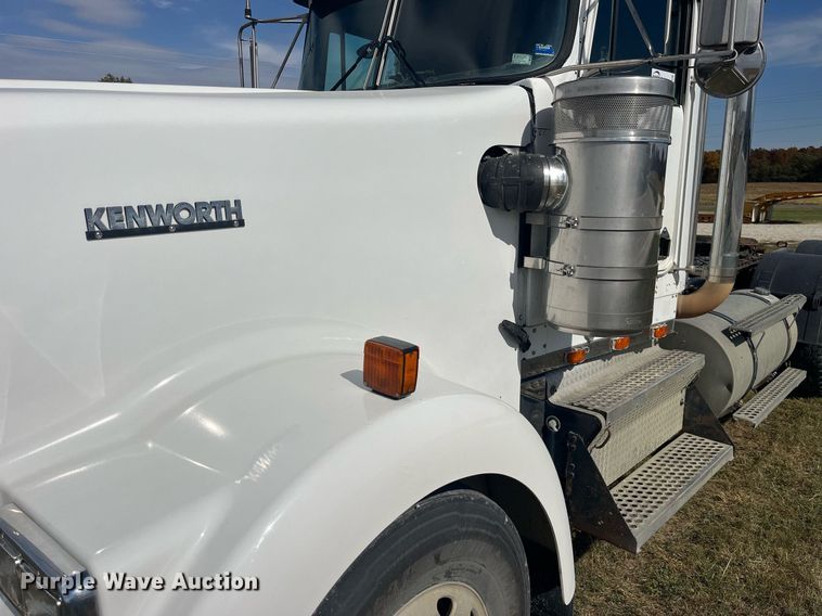 image for item DP2116 1997 Kenworth W900  semi truck