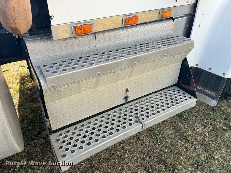 image for item DP2116 1997 Kenworth W900  semi truck