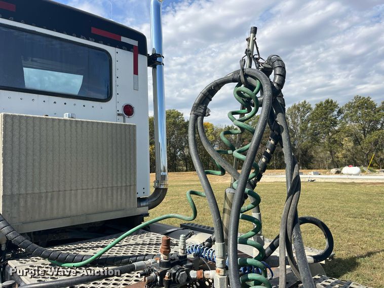 image for item DP2116 1997 Kenworth W900  semi truck