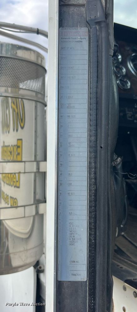 image for item DP2116 1997 Kenworth W900  semi truck