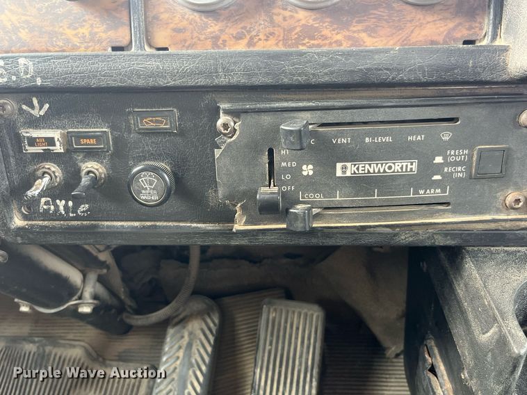 image for item DP2116 1997 Kenworth W900  semi truck