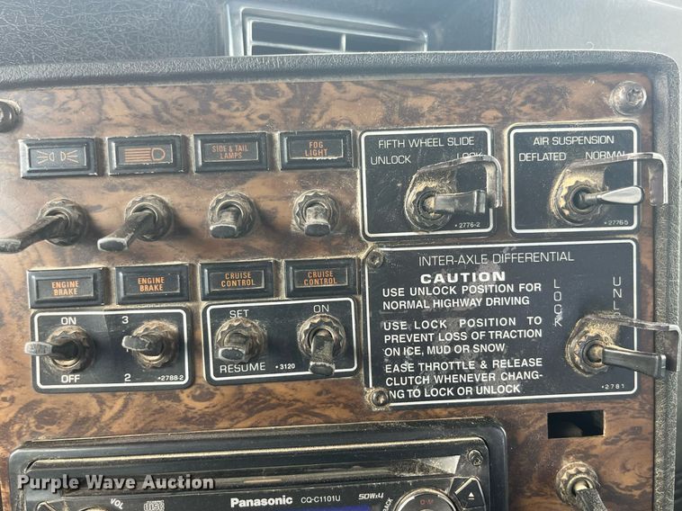 image for item DP2116 1997 Kenworth W900  semi truck