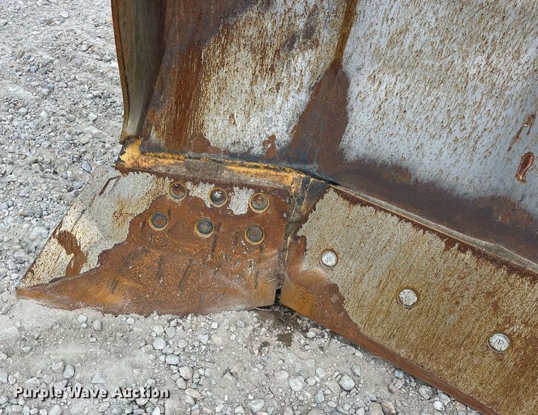 image for item DP2117 2013 Caterpillar D6TXW  dozer