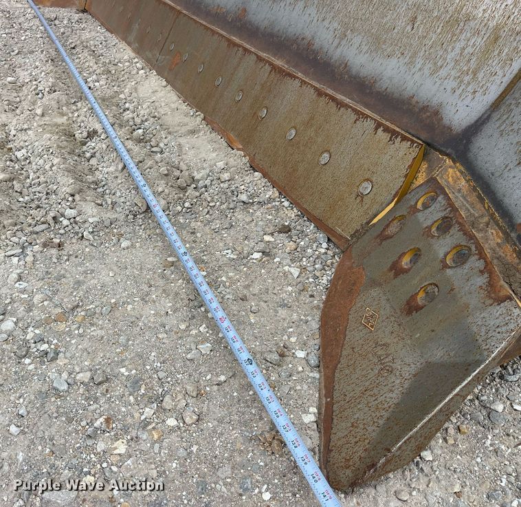 image for item DP2117 2013 Caterpillar D6TXW  dozer