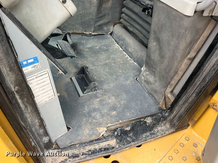 image for item DP2117 2013 Caterpillar D6TXW  dozer