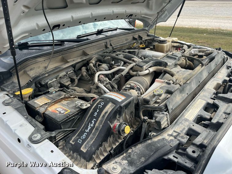 image for item DP2118 2016 Ford F350 Super Duty Lariat Platinum  Crew Cab pickup truck