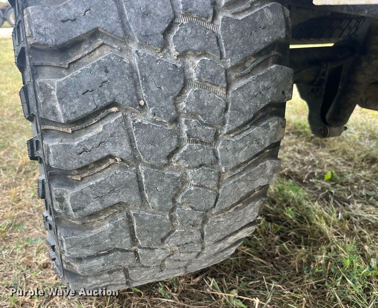 image for item DP2118 2016 Ford F350 Super Duty Lariat Platinum  Crew Cab pickup truck