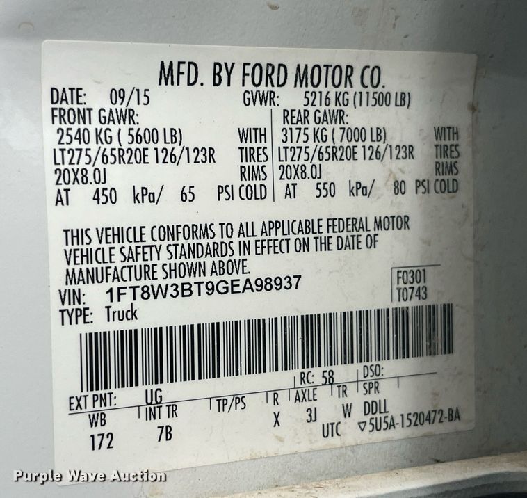 image for item DP2118 2016 Ford F350 Super Duty Lariat Platinum  Crew Cab pickup truck