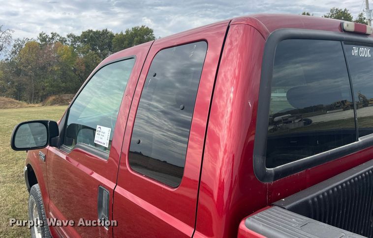 image for item DP2119 2001 Ford F250 Super Duty XLT  SuperCab pickup truck