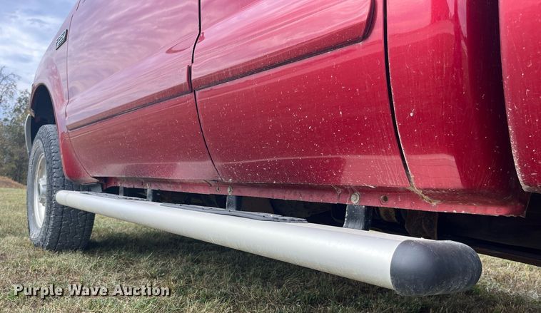 image for item DP2119 2001 Ford F250 Super Duty XLT  SuperCab pickup truck