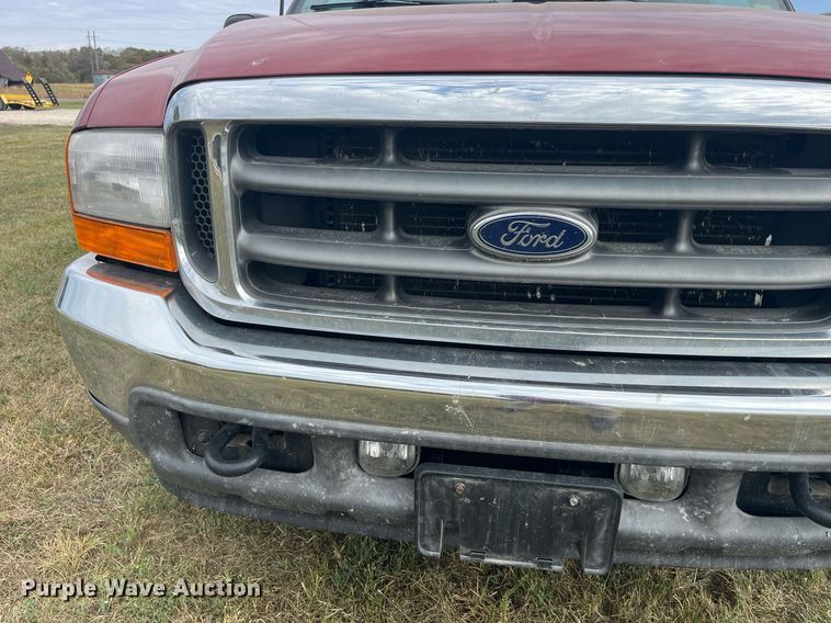 image for item DP2119 2001 Ford F250 Super Duty XLT  SuperCab pickup truck