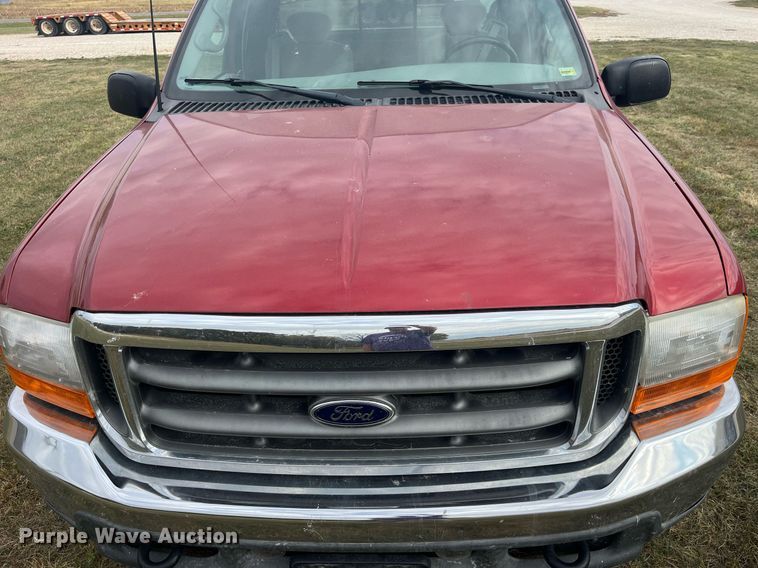 image for item DP2119 2001 Ford F250 Super Duty XLT  SuperCab pickup truck