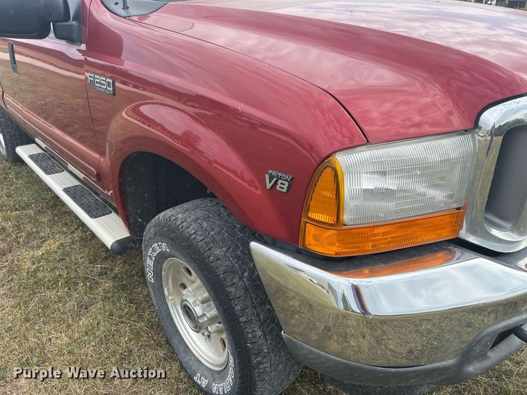 image for item DP2119 2001 Ford F250 Super Duty XLT  SuperCab pickup truck