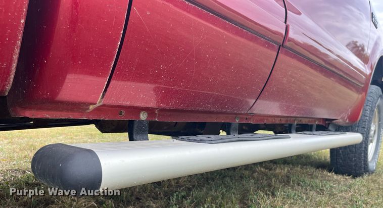 image for item DP2119 2001 Ford F250 Super Duty XLT  SuperCab pickup truck