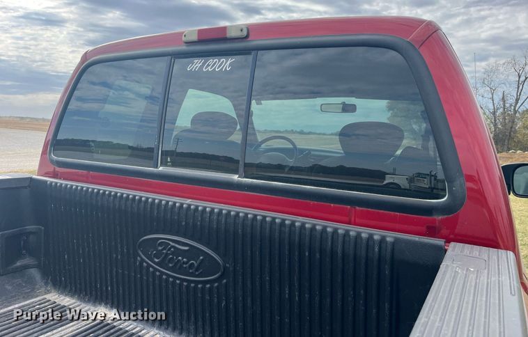 image for item DP2119 2001 Ford F250 Super Duty XLT  SuperCab pickup truck